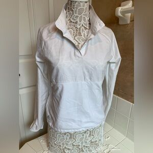 Adidas Women’s Small white 1/4 snap lightweight pullover.